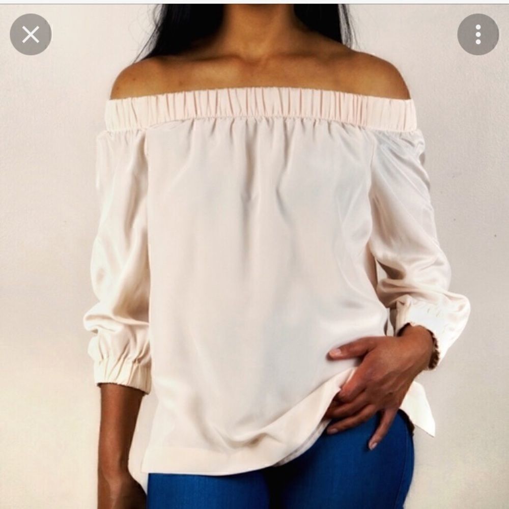 Babaton Silk Blush Off the Shoulder Blouse Size Small